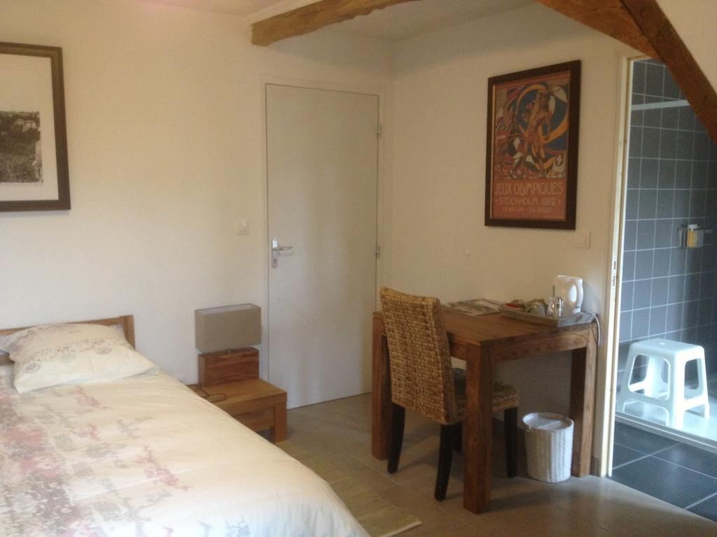 Champfrémont La Grange O Belles B&B 객실 사진